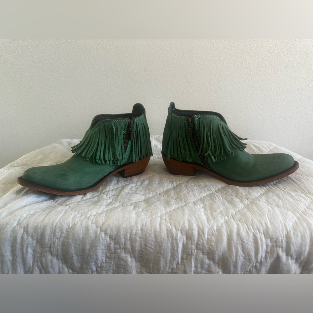 Liberty Black Nomad Leather Fringe Ankle Booties - Sz 6.5 - Green - EUC - Picture 3 of 13
